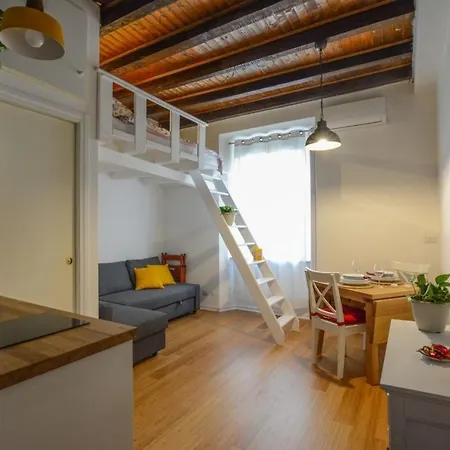 Sweet Apartment
